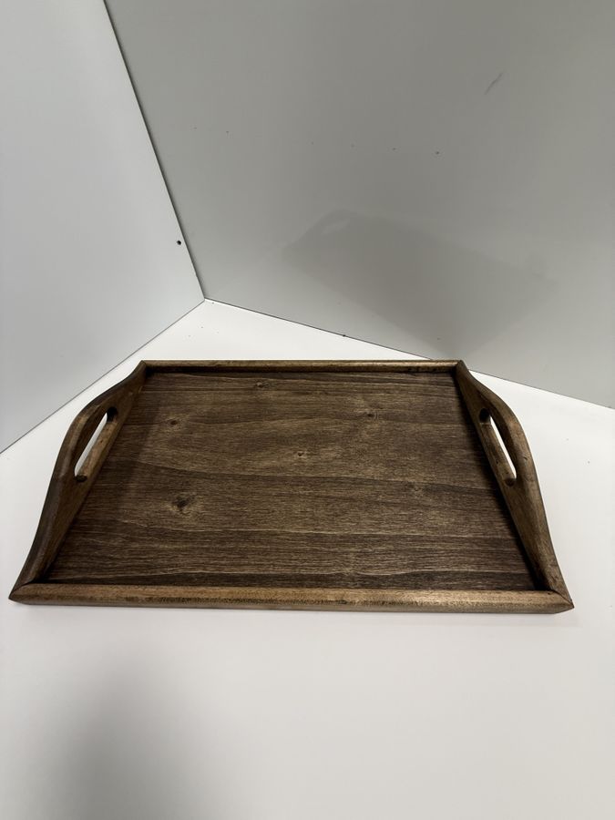 Serveringsbrett i tre